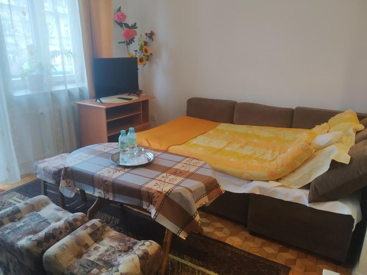 Apartament W Centrum Chelma Bagian luar foto
